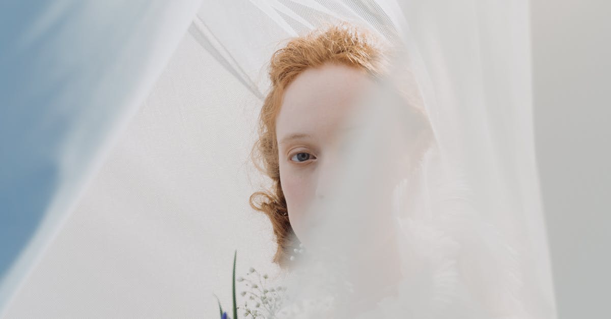 Enhancing Your Bridal Look with a Bohemian-Inspired Messy Updo