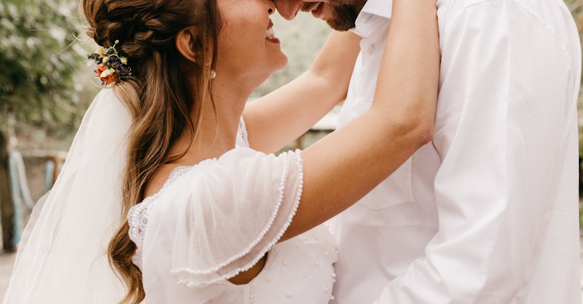 How to Achieve a Bohemian Down Hairstyle for Your Wedding