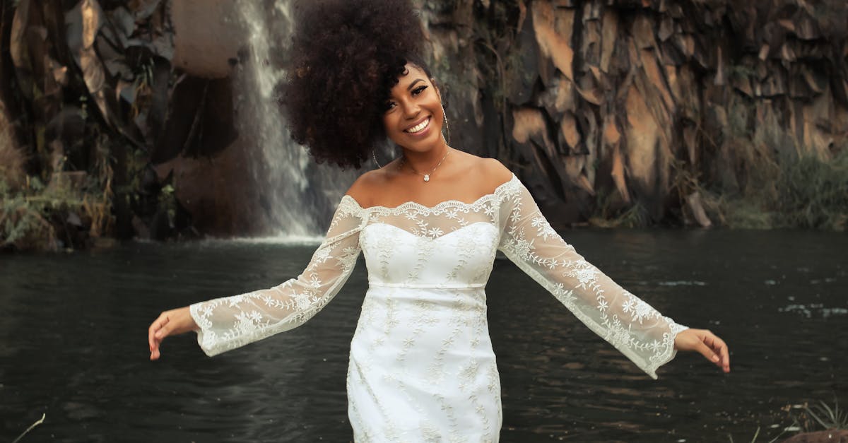 Step-By-Step Guide to Creating a Romantic Messy Updo for Your Big Day