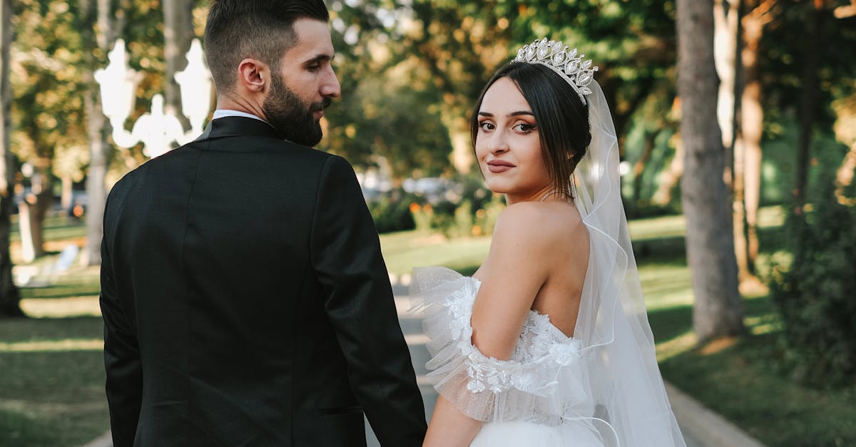 The Allure of Effortless Elegance: Messy Updos for Wedding Hair