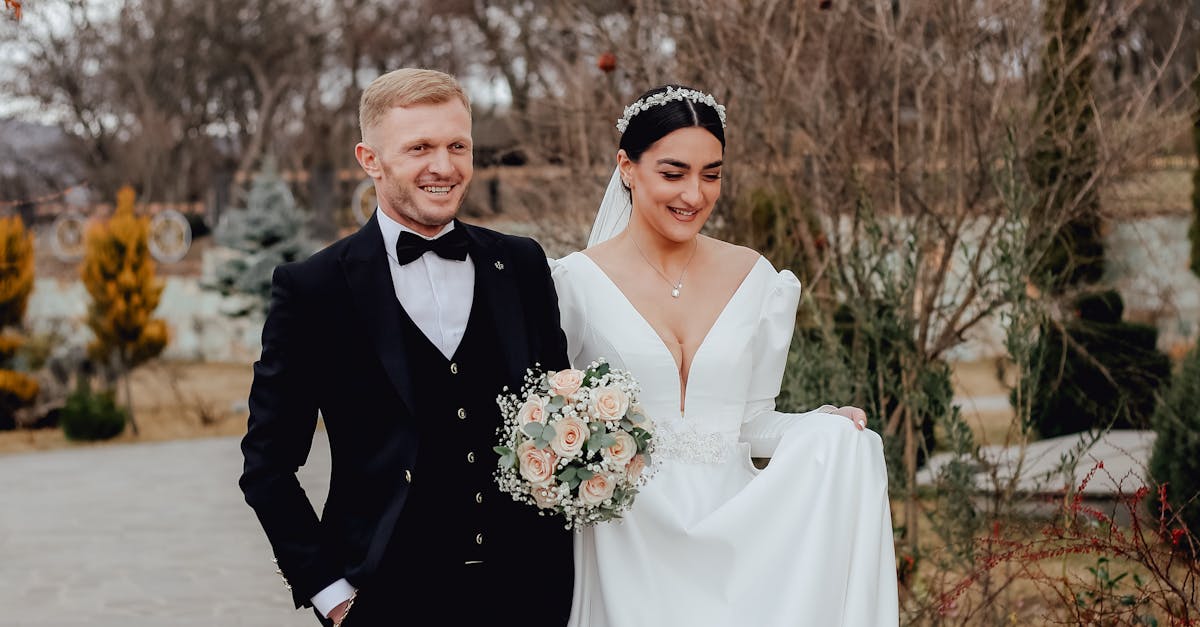 Vintage Updo Tutorial: Recreating Iconic Looks for Your Wedding